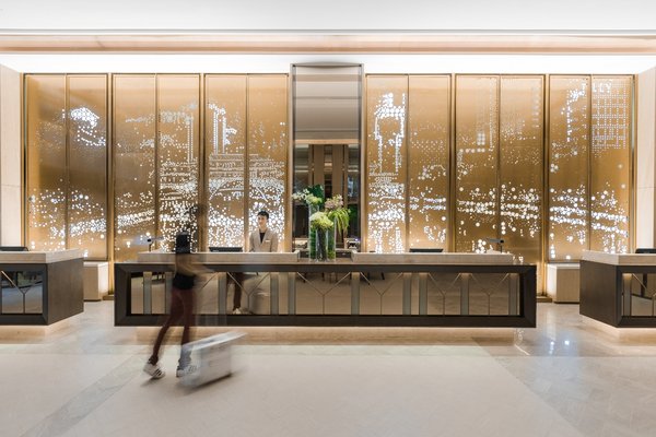 木蓮莊酒店創(chuàng)新旅游直播模式，攜旅游博主給千萬粉絲“種草”